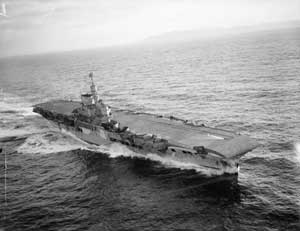 Le HMS Victorious d'où sont partis les Fairey Barracuda de l'opération Tungsten.