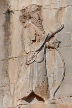 Relief de Xerxès Ier sur son tombeau à Naqsh-e Rustam