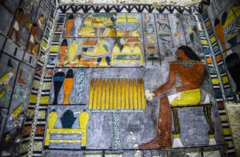Découverte d’une tombe exceptionnellement bien conservée à Saqqara
