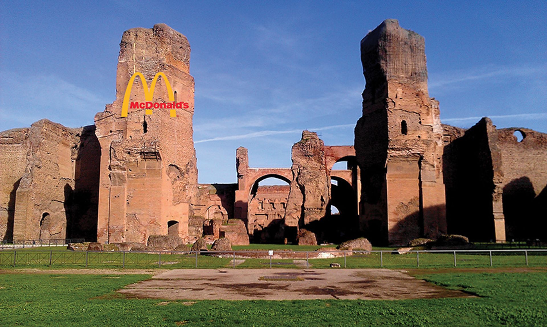 Pas de burgers devant les thermes de Caracalla