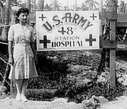 Infirmière à côté de l'hôpital américain du Vanuatu.